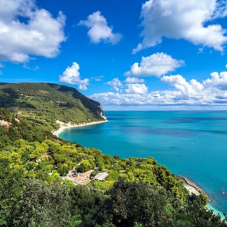 Mare Di Stelle Panzió Sirolo Kültér fotó